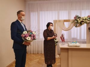 Sumina pirmo 2022. gadā dzimušo Alūksnes novada mazuli