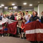 Ar sudraba medaļu Rīgā sagaidīts Pasaules vicečempions Andrejs Rastorgujevs