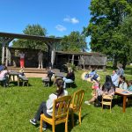 Trīs bibliotēku lasītveicināšanas pasākums “Pikniks ar pasaku”