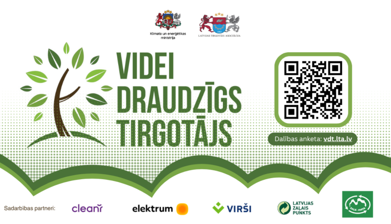 Plakāts ar nosaukumu "VIDEI DRAUDZĪGS TIRGOTĀJS", ko papildina stilizēts zaļš koks un QR kods. Zem QR koda teksts "Dalības anketa: vdt.lta.lv".